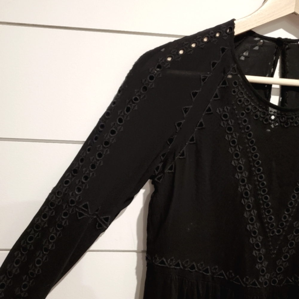 Aritzia xxs Oversized wilfred Boho Dress Geometric black Baggy longsleeve Eyelet